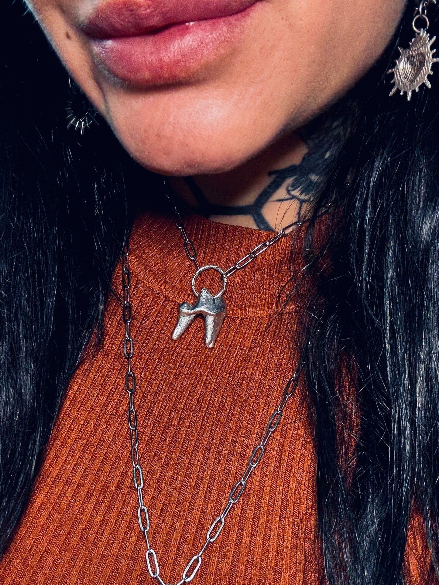 Midnight mass choker