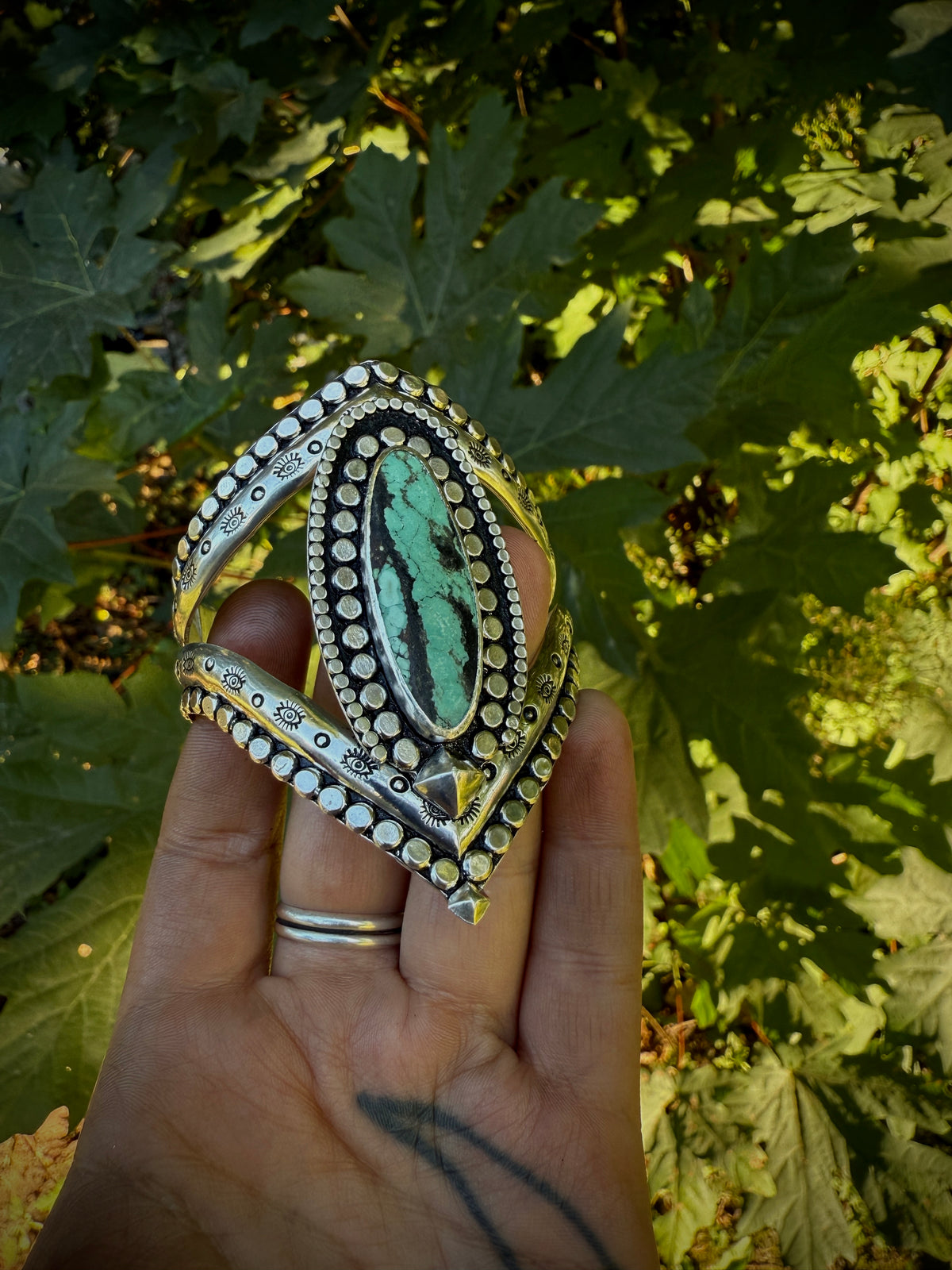 Oracle cuff